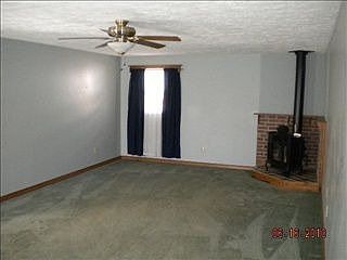 4th image of 2417 W Oliver Dr