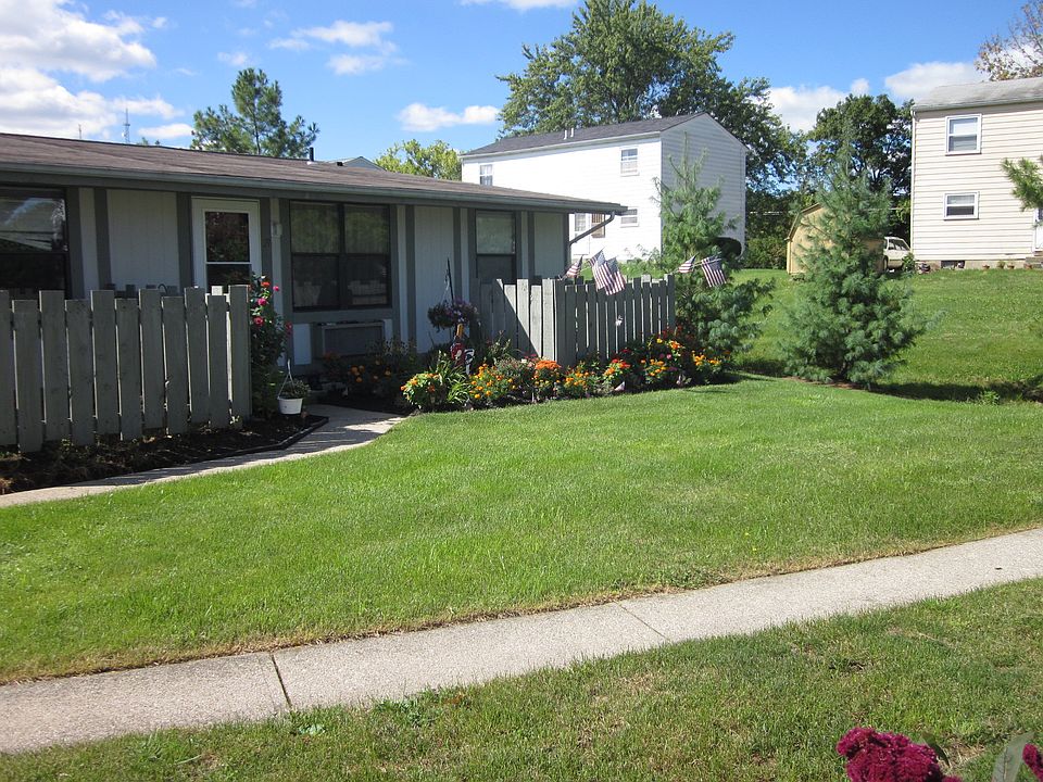 900 Dawn Ct Medina OH Zillow