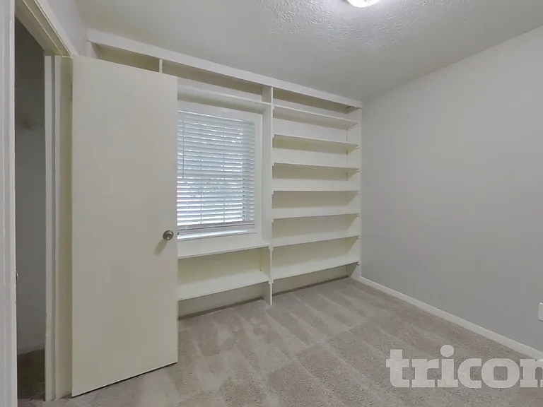 2307 Hilton Head Dr — Photo 14