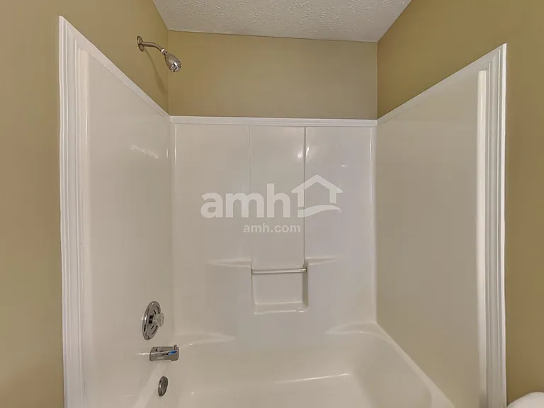 10640 Standish Pl — Photo 19