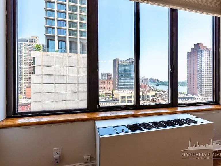 300 E 93rd St #15C — Photo 6
