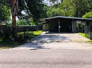 3212 30th St, Port Arthur, TX 77642