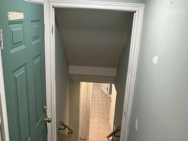 168 Sail Cres — Photo 16