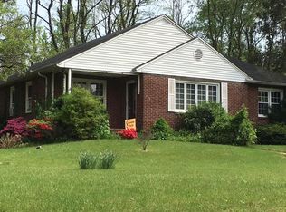 306 Warwick Rd, Deptford, NJ 08096