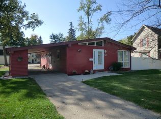 12 Park St, Coldwater, MI 49036