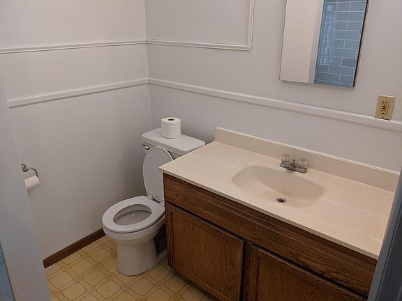 4th image of 3435 Pleasant Ave #2
