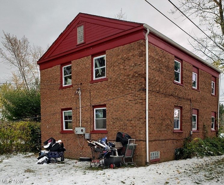 Building Photo 3