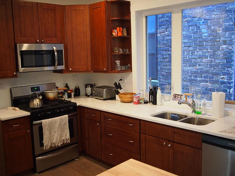 1517 N Bell Ave #2 — Photo 8