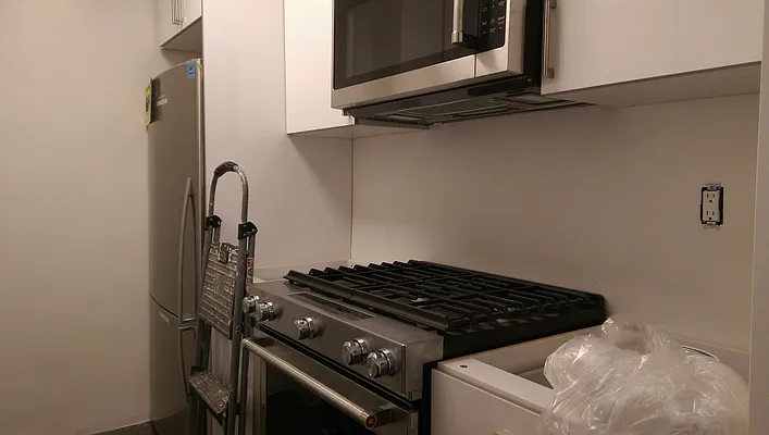 Rented by Manhattan Apartment Organization | media 48