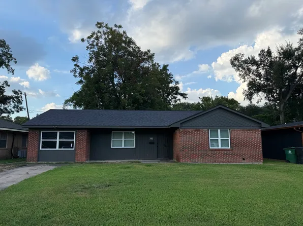 335 Spell St, Houston, TX 77022