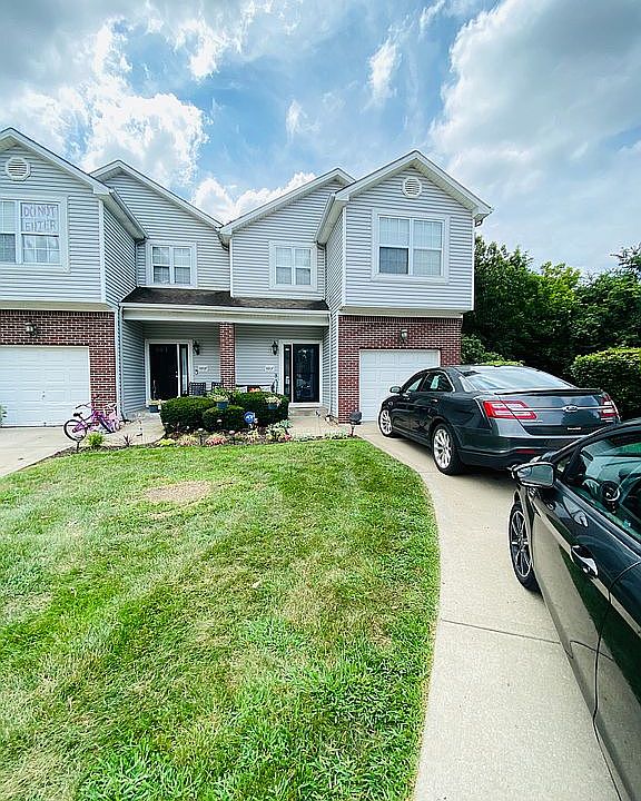 1st image of 8807 Timber Creek Ln