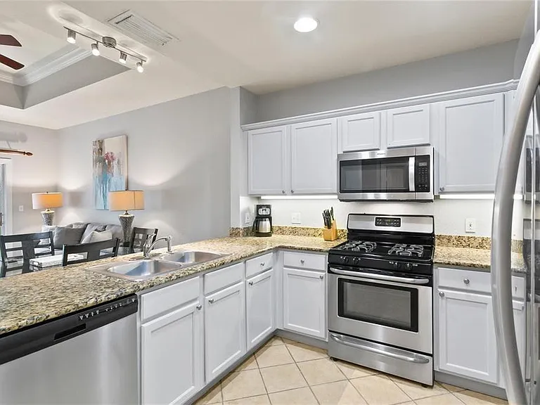 1342 Seven Eagles Ct — Photo 10