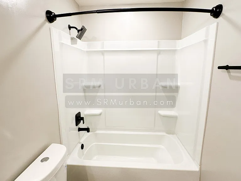 4767 Mansfield St #19 — Photo 7