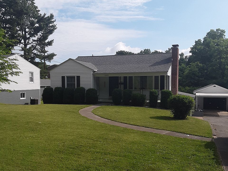 1st image of 1023 Oakland Dr