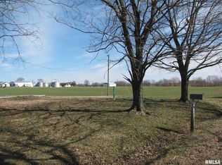 8 Ervin St, Vergennes, IL 62994