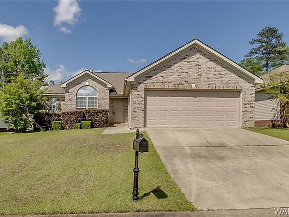 3rd image of 13920 Highland Pointe Dr