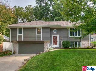 6223 S 74th St, Ralston, NE 68127