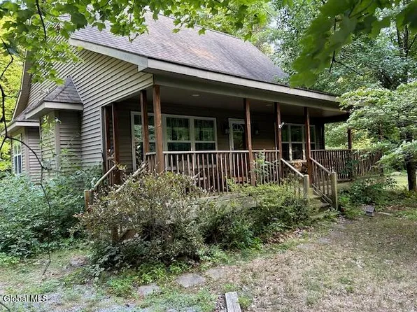 40 Finkle Farm Road, Lake George, NY 12845