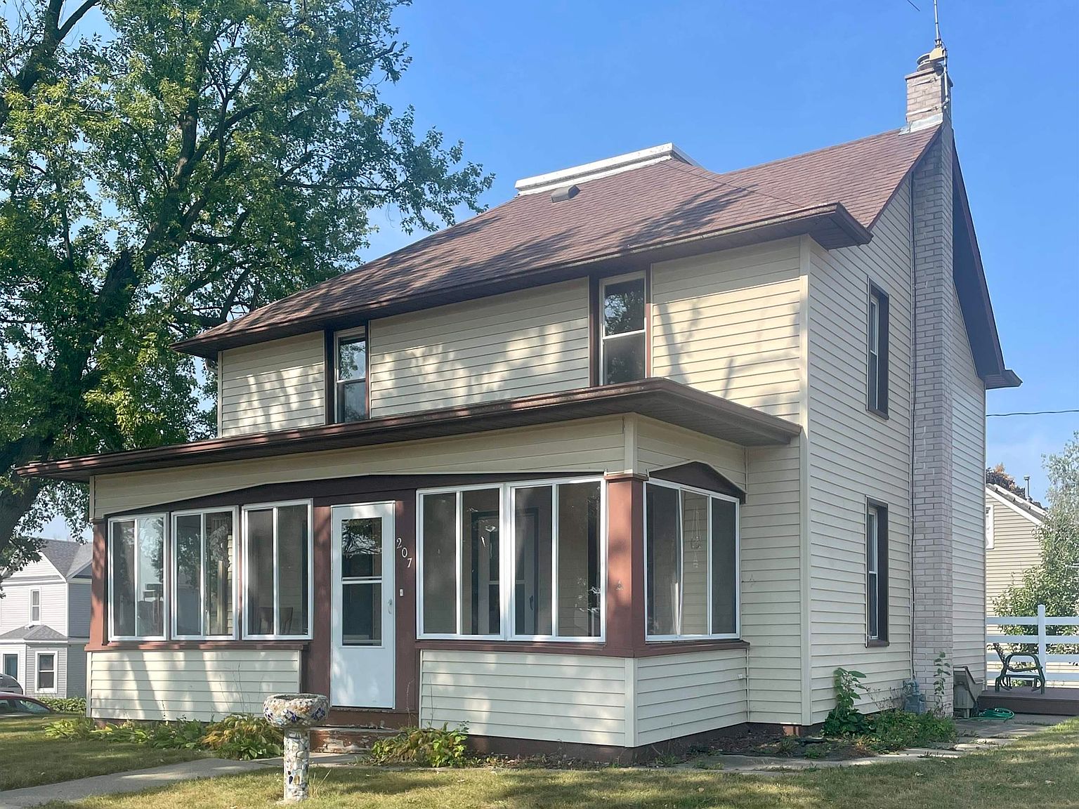207 S Jefferson St, Calmar, IA 52132 MLS 20233651 Zillow