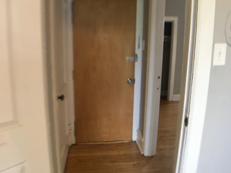 403 S 40th St #3F — Photo 5