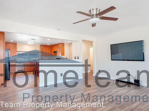 4th image of 3559 Ingraham St