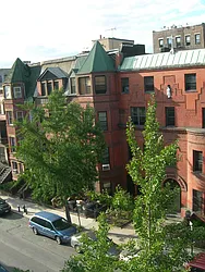 Rented by Willie Kathryn Suggs, LREB