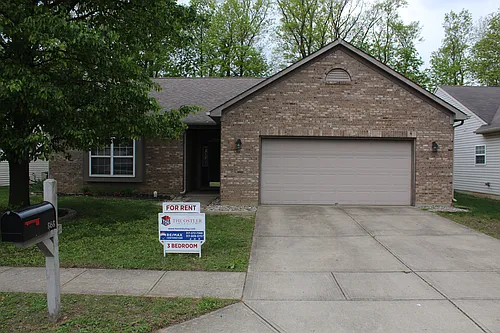 868 Flying Sun Dr Photo 1