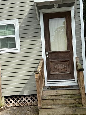 1st image of 1321 Dante St