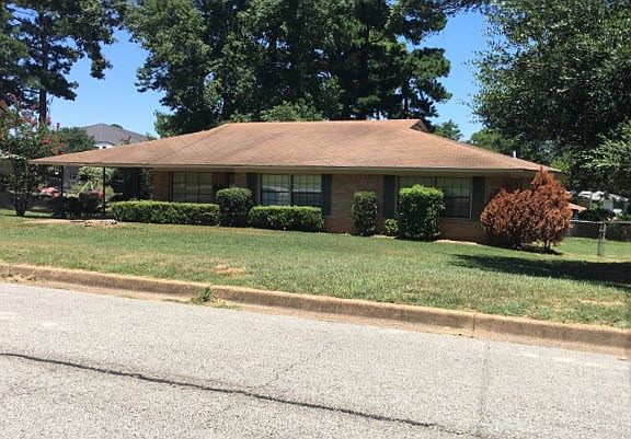 2nd image of 110 Brierwood Dr