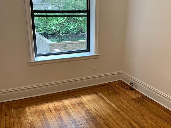 5th image of 536 W 111th St APT 24