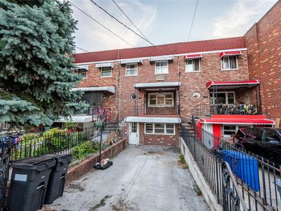 1027 Throggmorton Avenue, Bronx, NY, 10465