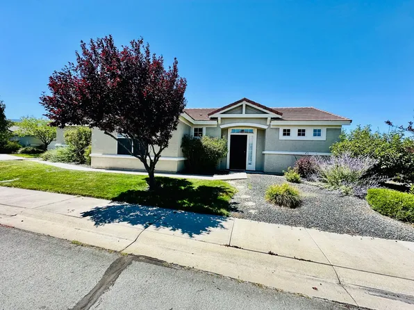 10427 Chadwell Dr, Reno, NV 89521