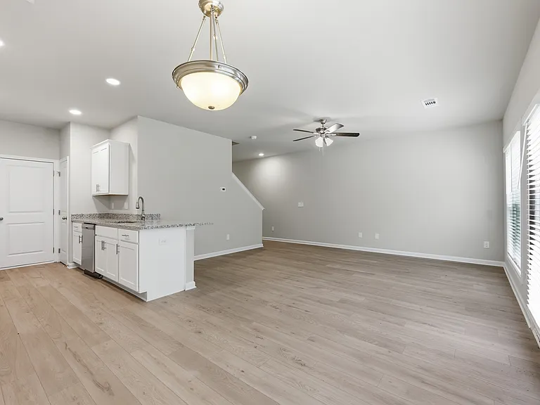 1257 McCoy St — Photo 37