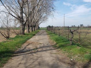3800 W Simmons Rd, Turlock, CA 95380