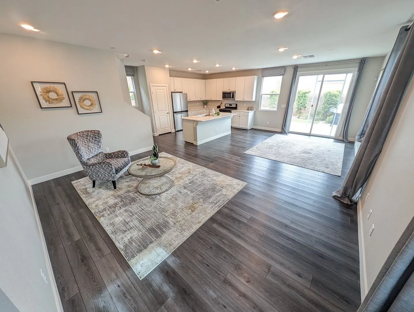 10795 Gentle Crest Ave — Photo 2