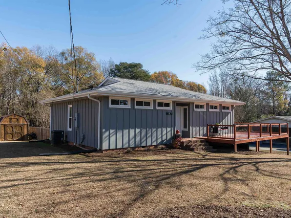 147 Loche Adele Dr, Spartanburg, SC 29307