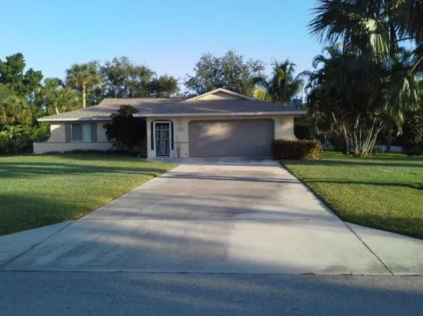 4060 Tarpon Ave, Bonita Springs, FL 34134