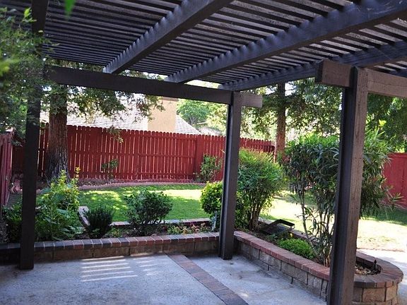 3rd image of 26123 Galvez Ct