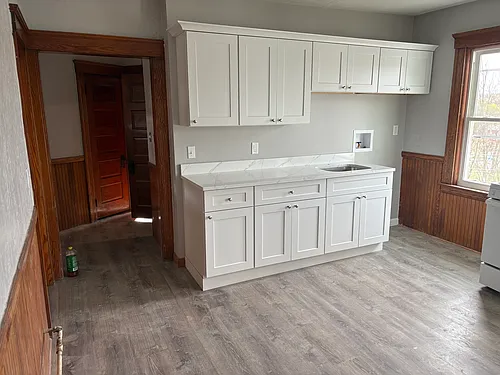 32 5th Ave #3R Photo 1