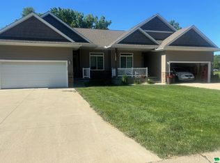 409-B Valley View Dr, Cherokee, IA 51012