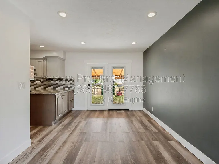 2175 S 150 W — Photo 6
