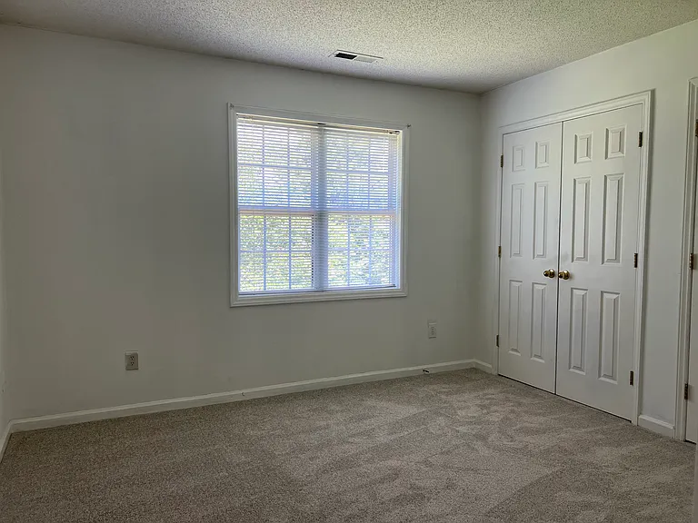 2512 Beech Gap Ct — Photo 35