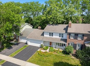 1519 Wedgefield Cir, Naperville, IL 60563