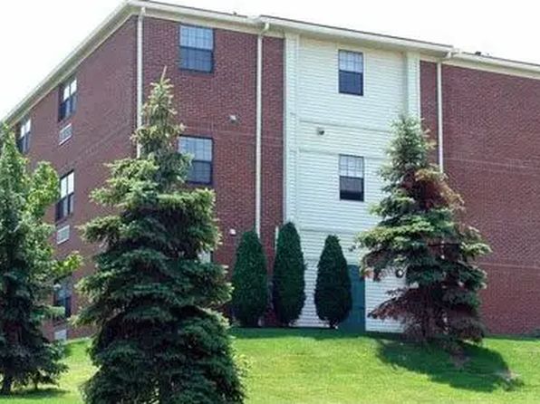 1679 W 45th St, Erie, PA 16509