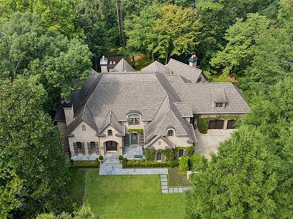 4th image of 405 Kenbrook Dr