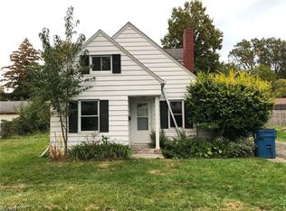 1231 Cherokee Trl, Willoughby, OH 44094