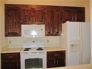 4th image of 18 Lyford Ky Unit B