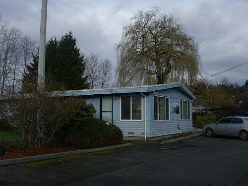 2nd image of 1008 Central Ave N