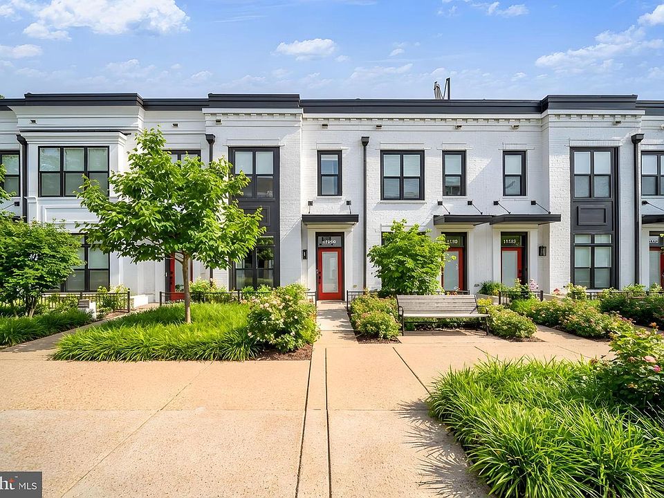 1st image of 11326 Emerald Park Rd