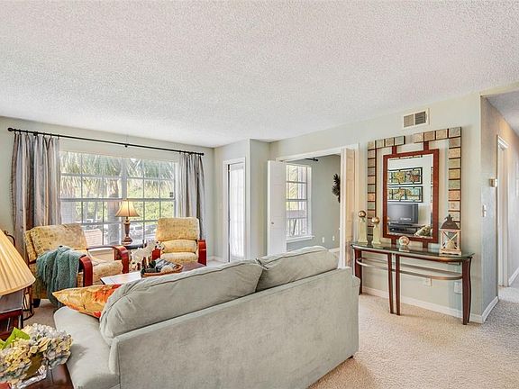 3rd image of 10200 Gandy Blvd N APT 1202